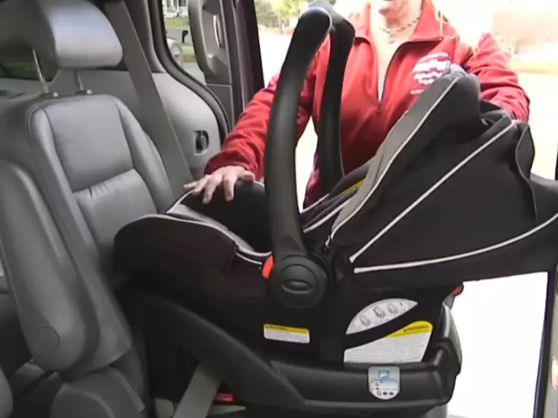 How to Easily Install Graco Car Seat Base Click Connect 35: Quick & Simple Guide