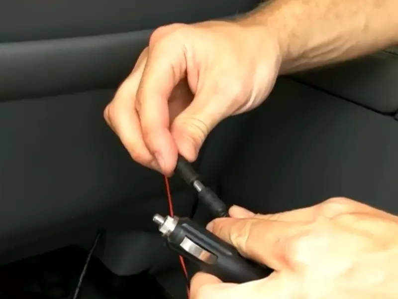 How to Easily Install a DVD Player in a Car: Step-by-Step Guide