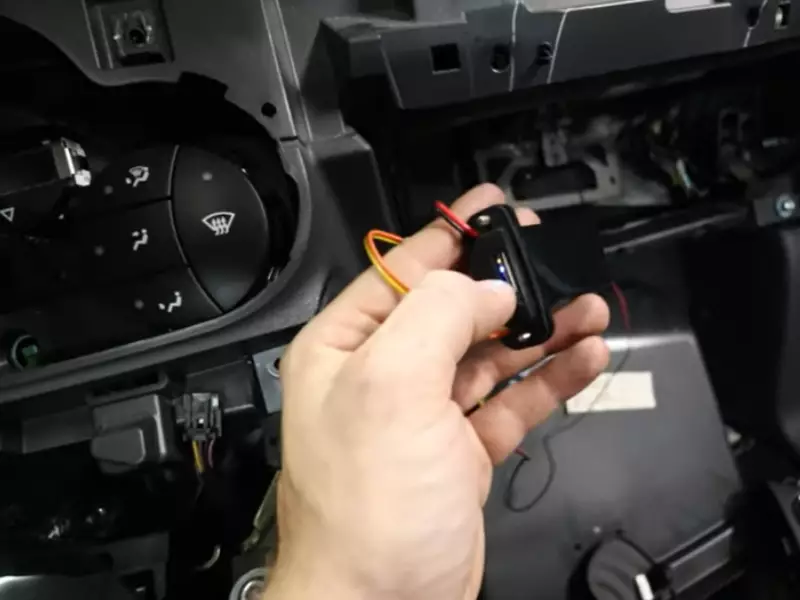 How to Install Car Tracker