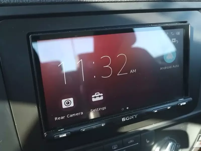 How to Install a Car Stereo System
