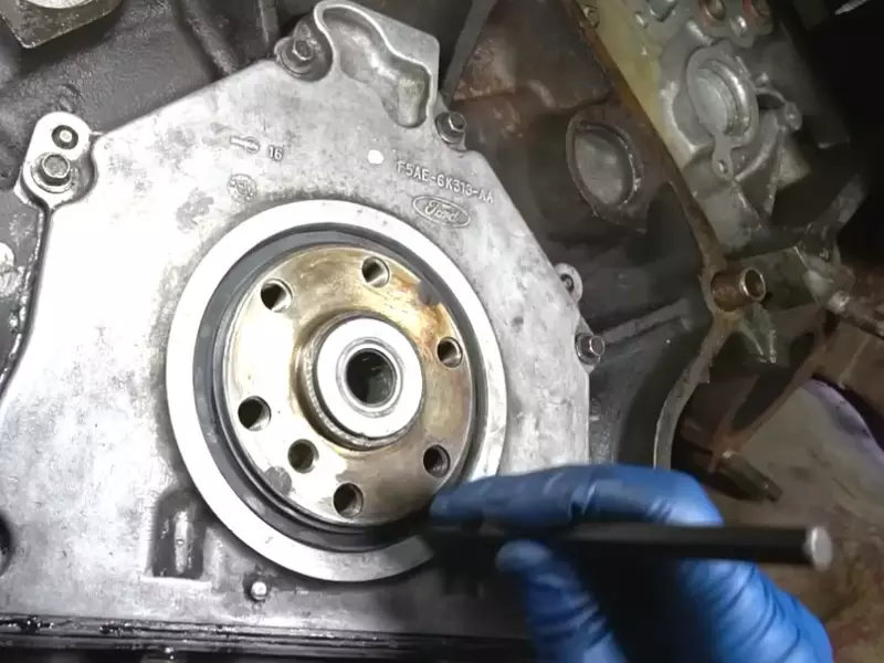 How to Install a Clutch Kit on a Car?