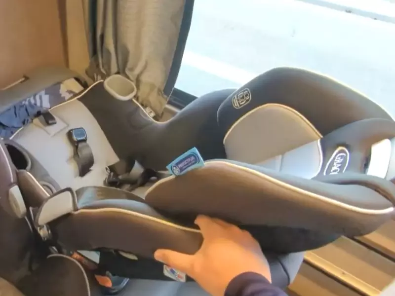 How to Master the Installation of a Car Seat in Your RV?