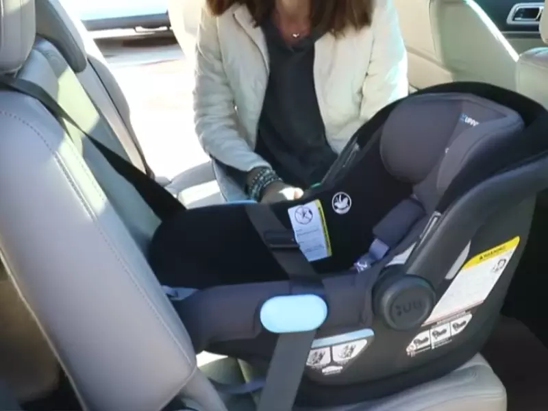 How to Safely Install Car Seat With Seat Belt: Expert Tips